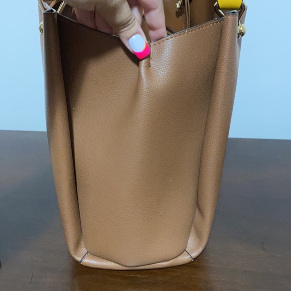 DELETE - Picture 12 of 14